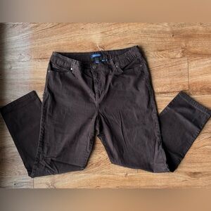 Bandolino- mandie ~ Straight Leg Jean